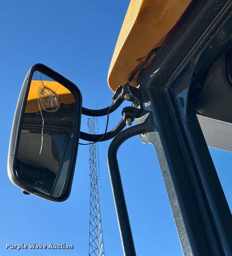 image for item ED2327 2015 John Deere 670G motor grader