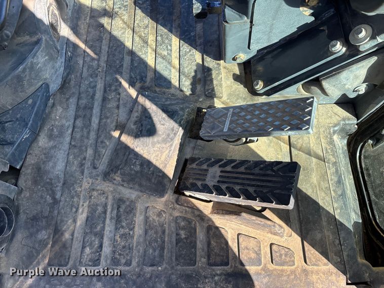 image for item ED2327 2015 John Deere 670G motor grader