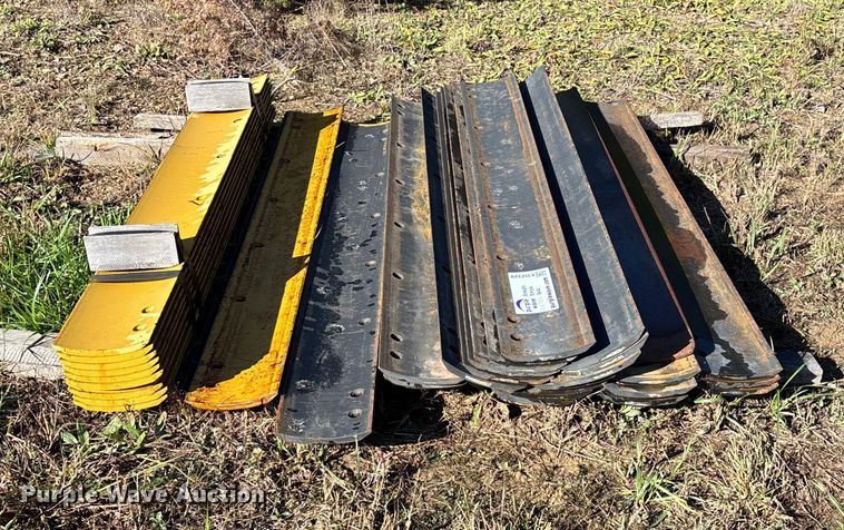 image for item ED2329 Approximately 38 cutting edges