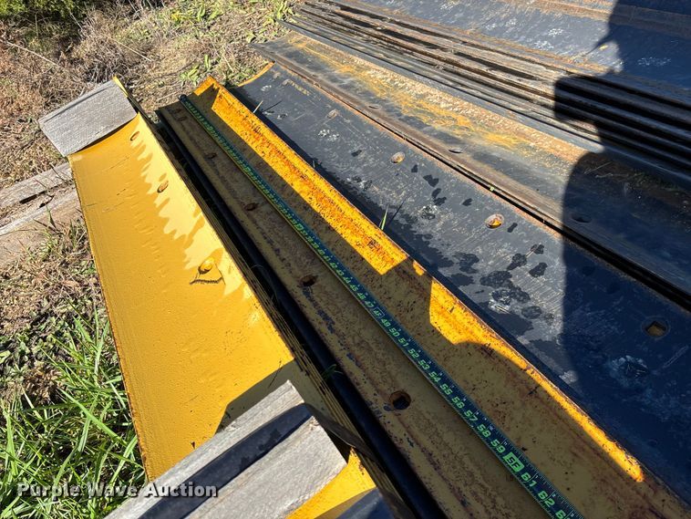 image for item ED2329 Approximately 38 cutting edges