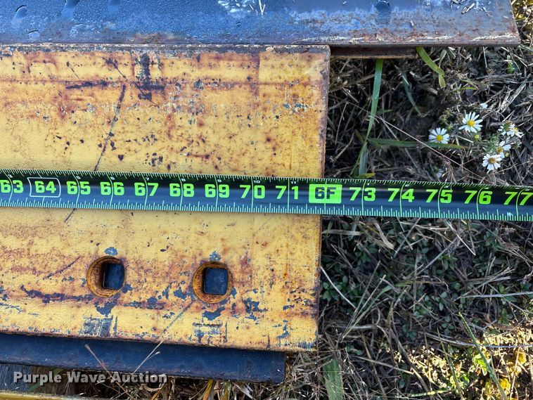 image for item ED2329 Approximately 38 cutting edges