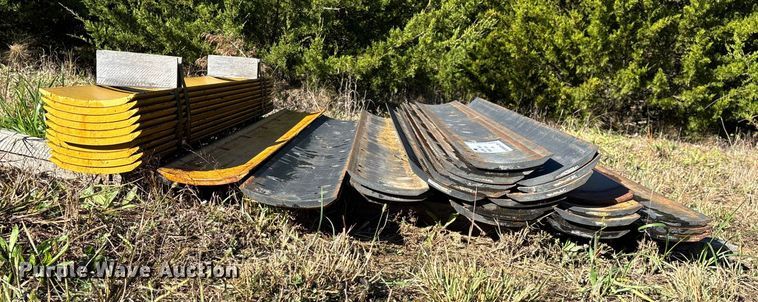 image for item ED2329 Approximately 38 cutting edges