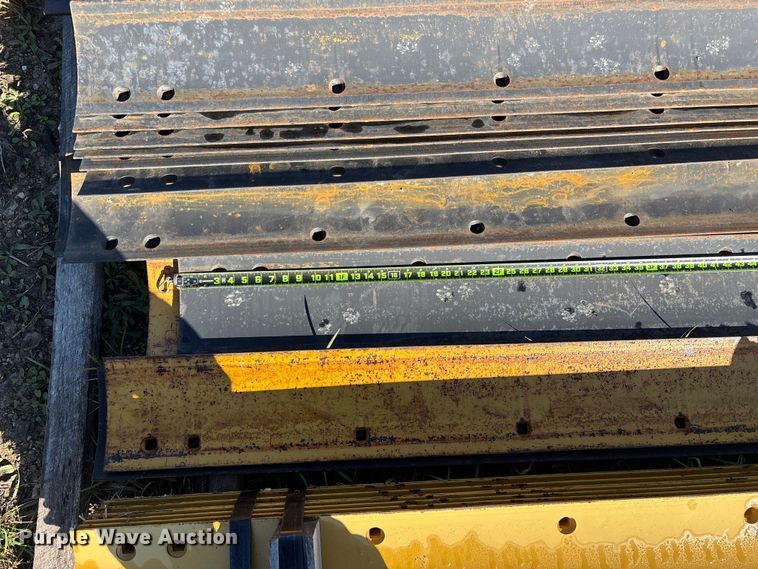 image for item ED2329 Approximately 38 cutting edges