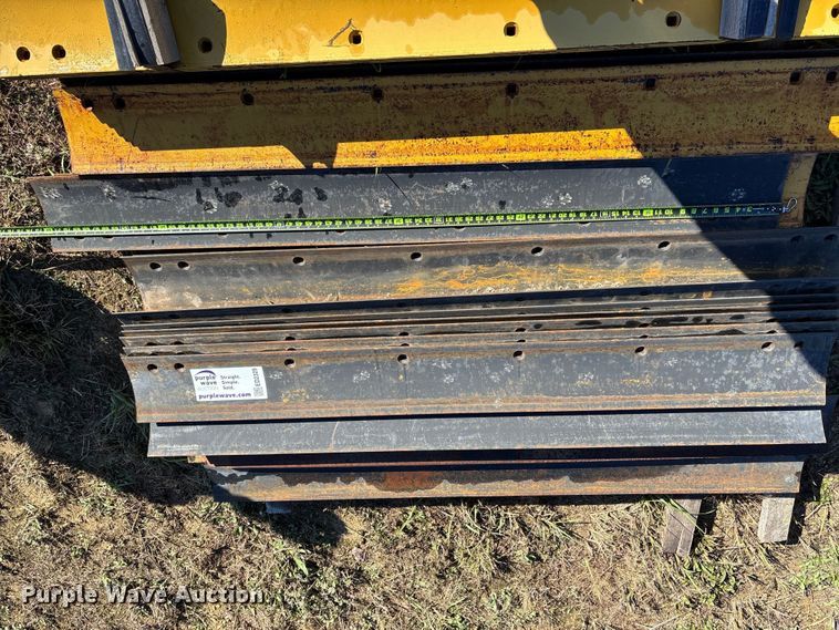 image for item ED2329 Approximately 38 cutting edges