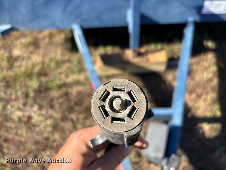 image for item ED2330 2013 Pro-Tainer recycle trailer