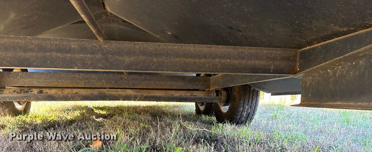 image for item ED2330 2013 Pro-Tainer recycle trailer