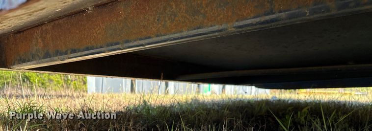 image for item ED2330 2013 Pro-Tainer recycle trailer