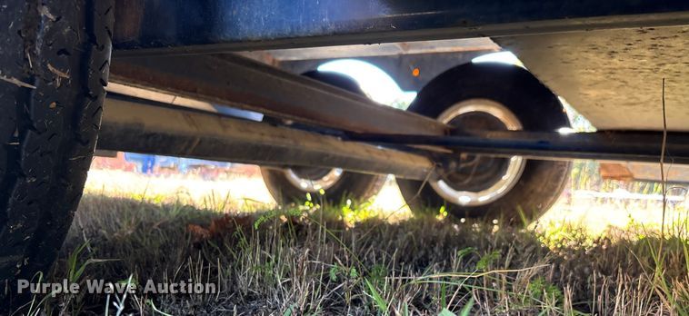 image for item ED2330 2013 Pro-Tainer recycle trailer