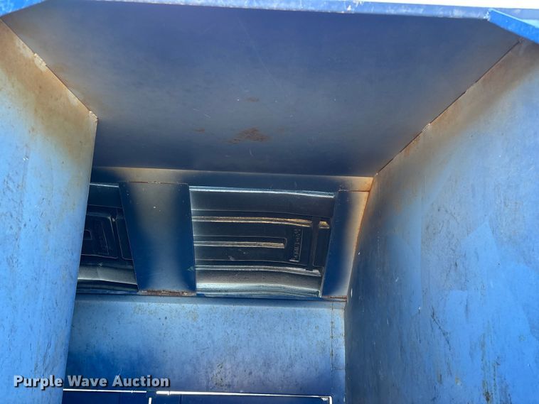 image for item ED2330 2013 Pro-Tainer recycle trailer