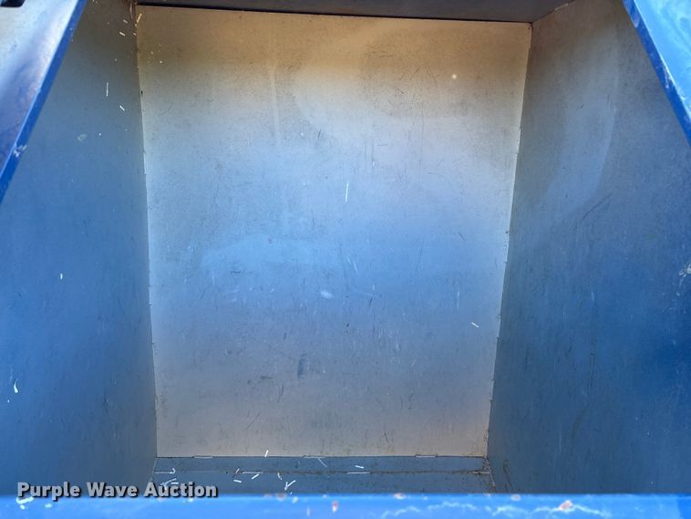 image for item ED2330 2013 Pro-Tainer recycle trailer