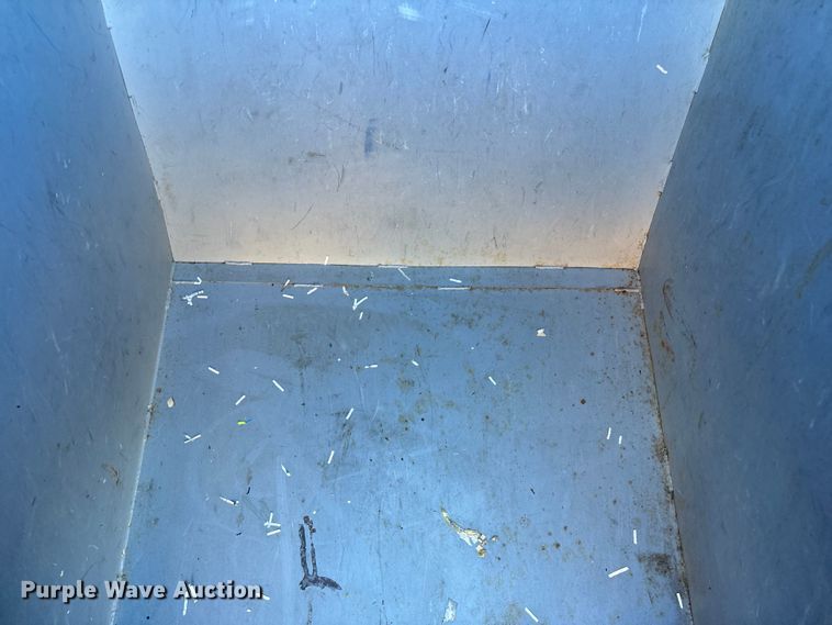 image for item ED2330 2013 Pro-Tainer recycle trailer