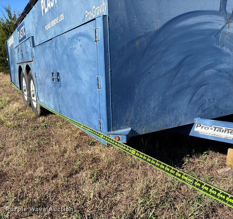 image for item ED2330 2013 Pro-Tainer recycle trailer