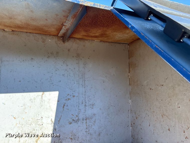 image for item ED2330 2013 Pro-Tainer recycle trailer