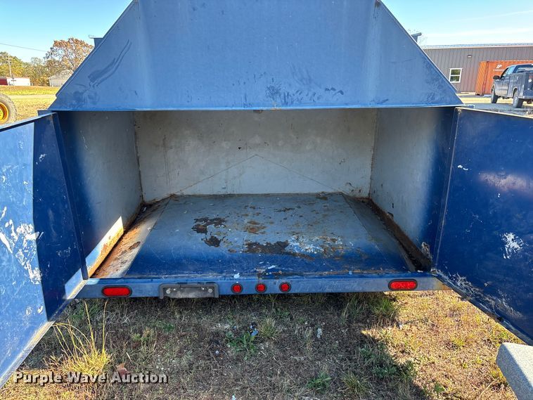 image for item ED2330 2013 Pro-Tainer recycle trailer