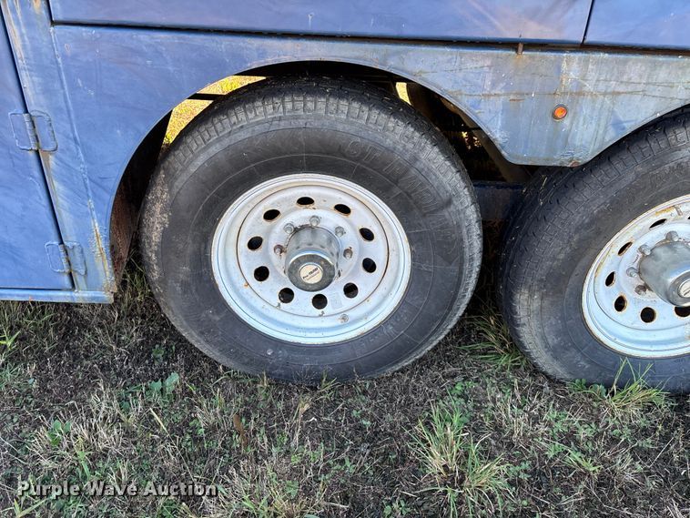 image for item ED2330 2013 Pro-Tainer recycle trailer