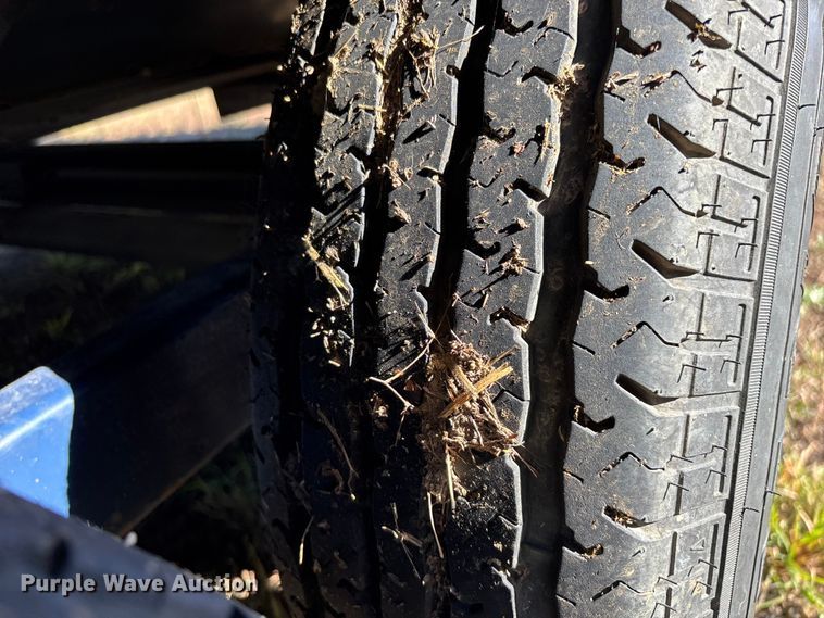 image for item ED2330 2013 Pro-Tainer recycle trailer