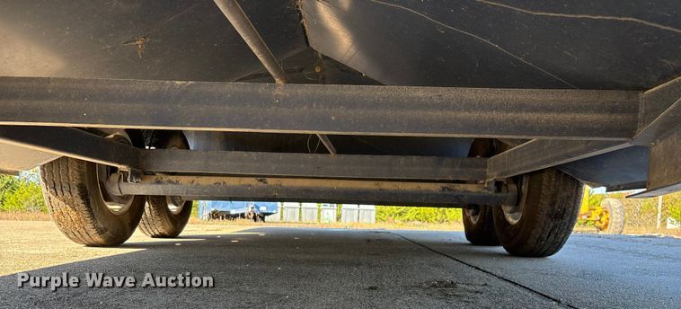 image for item ED2331 2013 Pro-Tainer recycle trailer