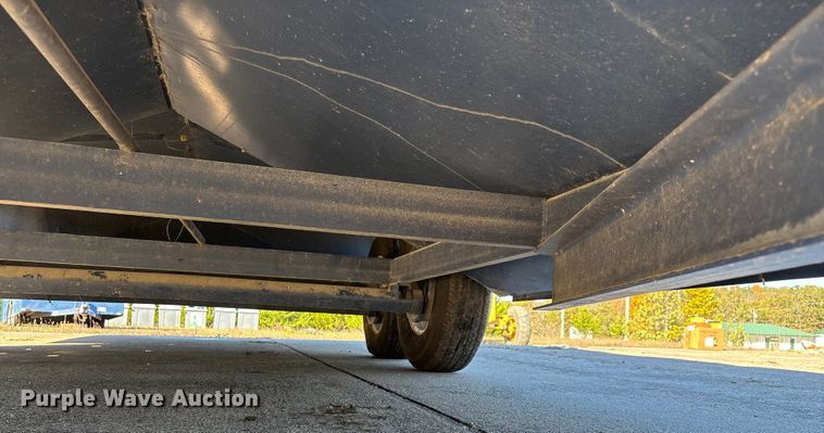 image for item ED2331 2013 Pro-Tainer recycle trailer