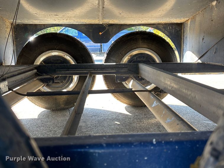 image for item ED2331 2013 Pro-Tainer recycle trailer