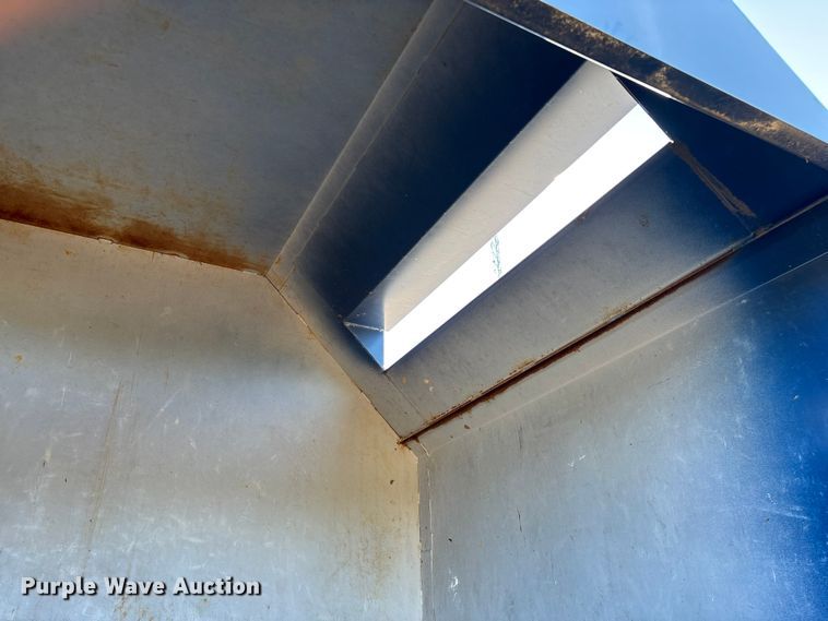 image for item ED2331 2013 Pro-Tainer recycle trailer