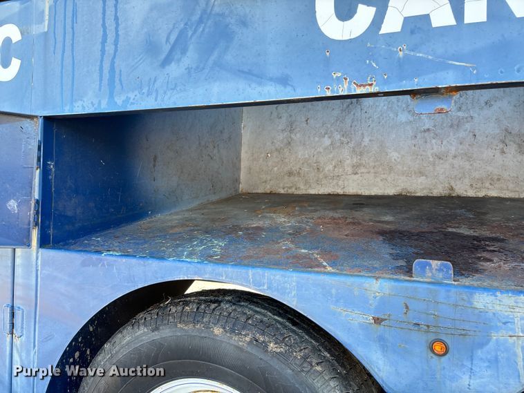 image for item ED2331 2013 Pro-Tainer recycle trailer