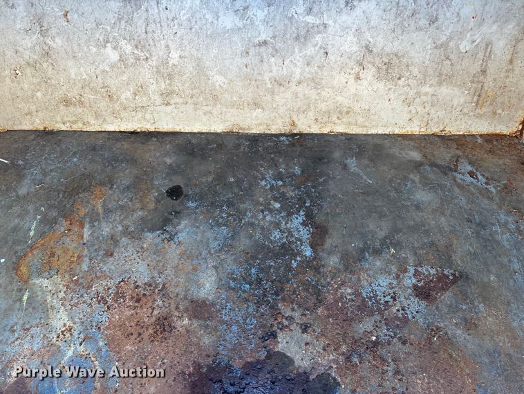 image for item ED2331 2013 Pro-Tainer recycle trailer