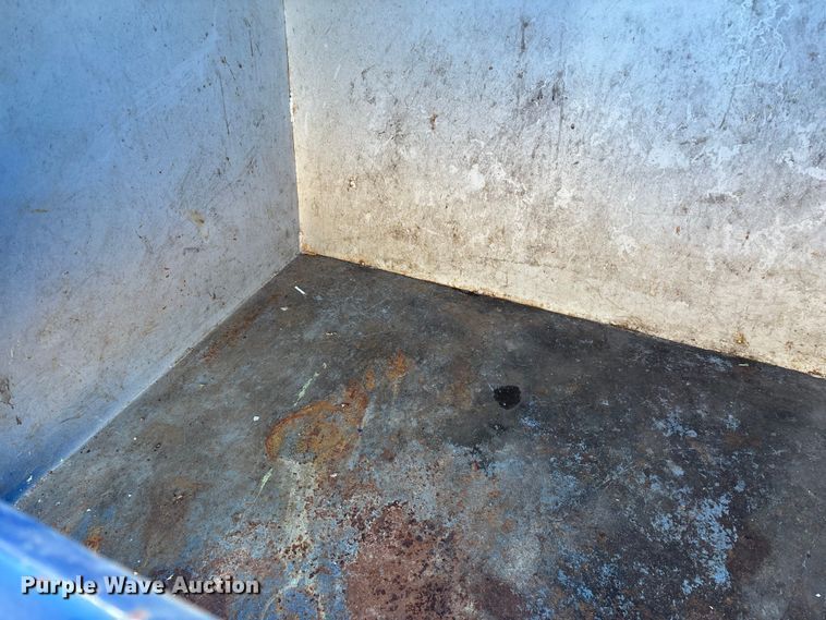 image for item ED2331 2013 Pro-Tainer recycle trailer