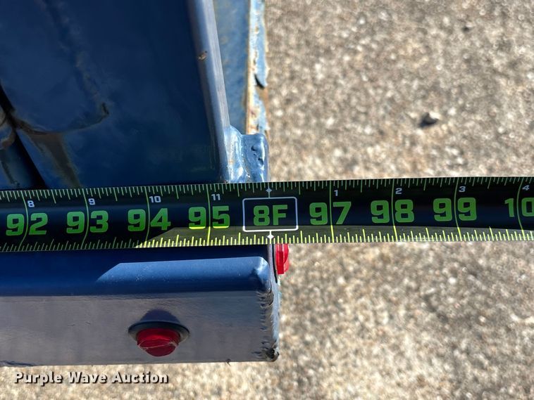 image for item ED2331 2013 Pro-Tainer recycle trailer