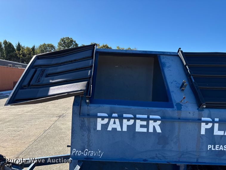 image for item ED2331 2013 Pro-Tainer recycle trailer