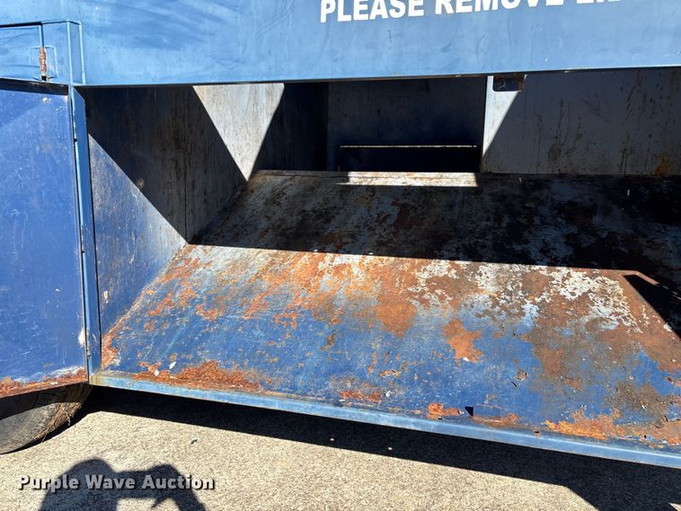 image for item ED2331 2013 Pro-Tainer recycle trailer