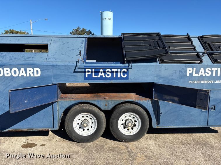 image for item ED2331 2013 Pro-Tainer recycle trailer