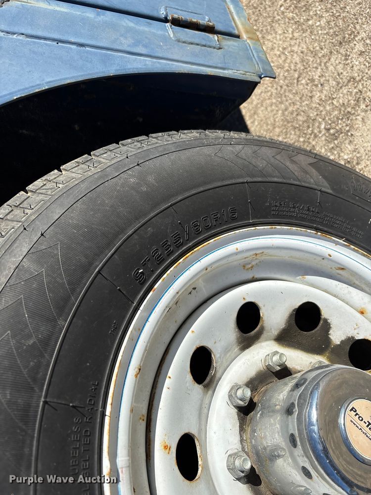 image for item ED2331 2013 Pro-Tainer recycle trailer