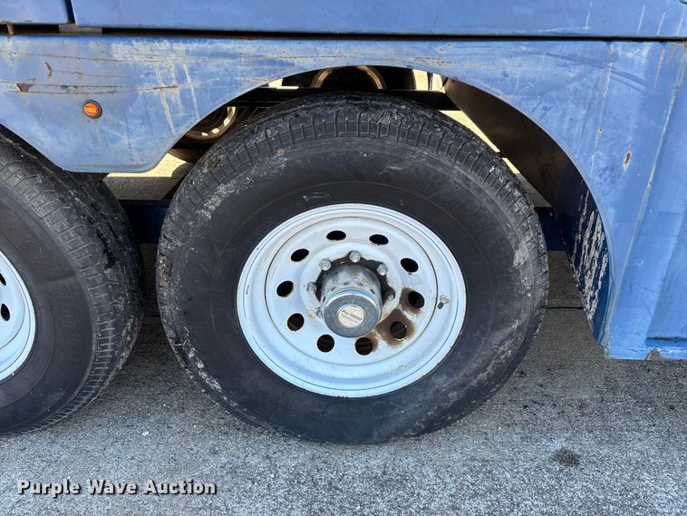 image for item ED2331 2013 Pro-Tainer recycle trailer