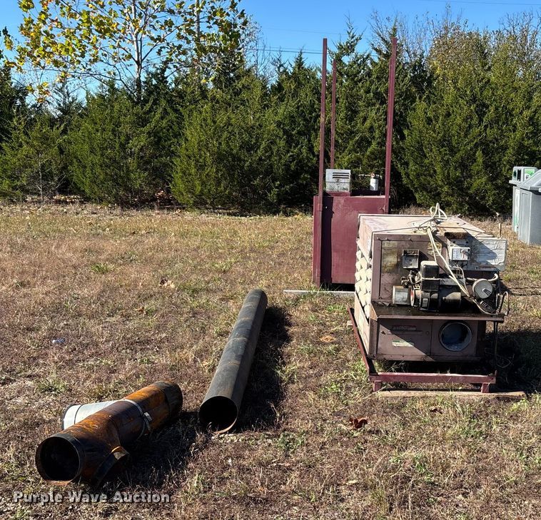 image for item ED2332 Reznor RA235 oil heater