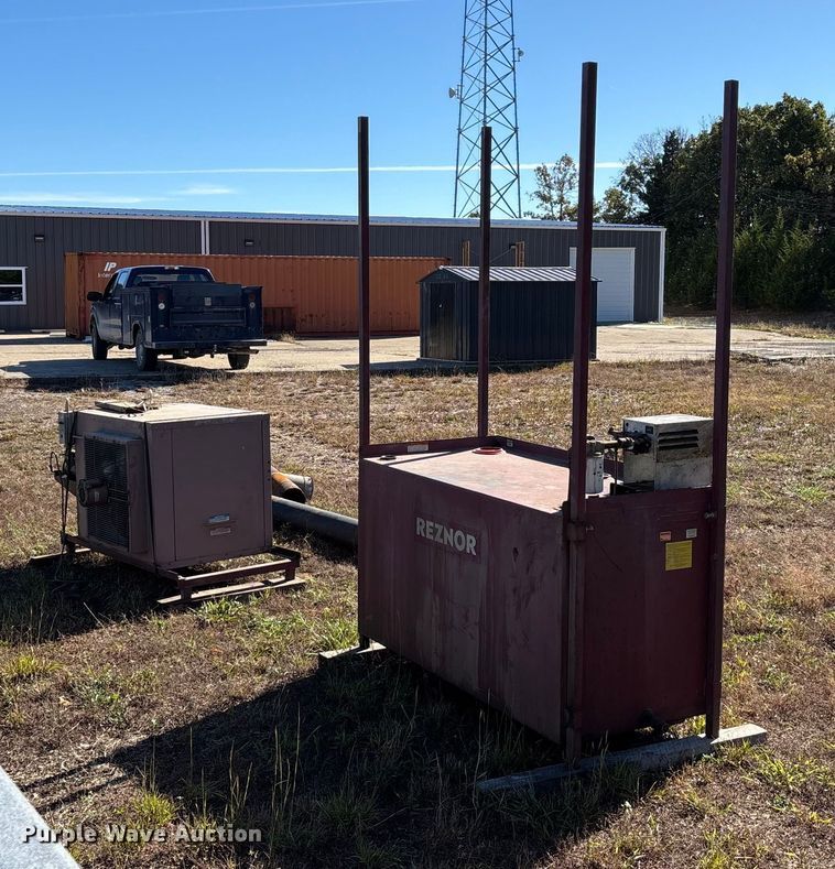 image for item ED2332 Reznor RA235 oil heater