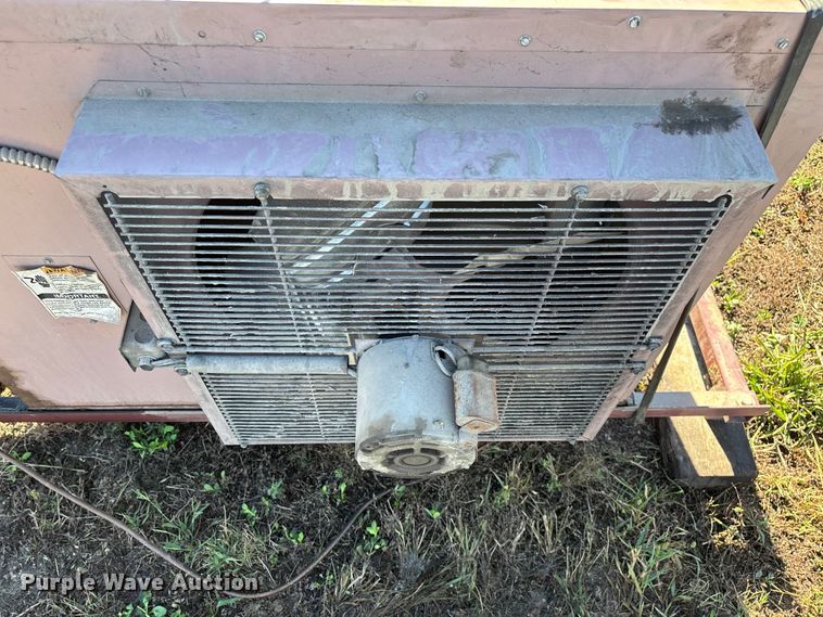 image for item ED2332 Reznor RA235 oil heater