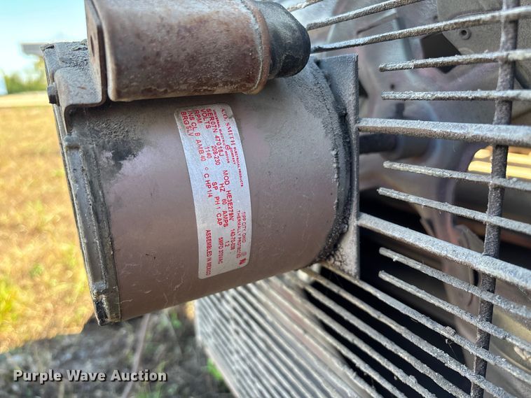image for item ED2332 Reznor RA235 oil heater