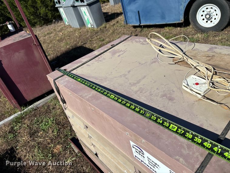 image for item ED2332 Reznor RA235 oil heater