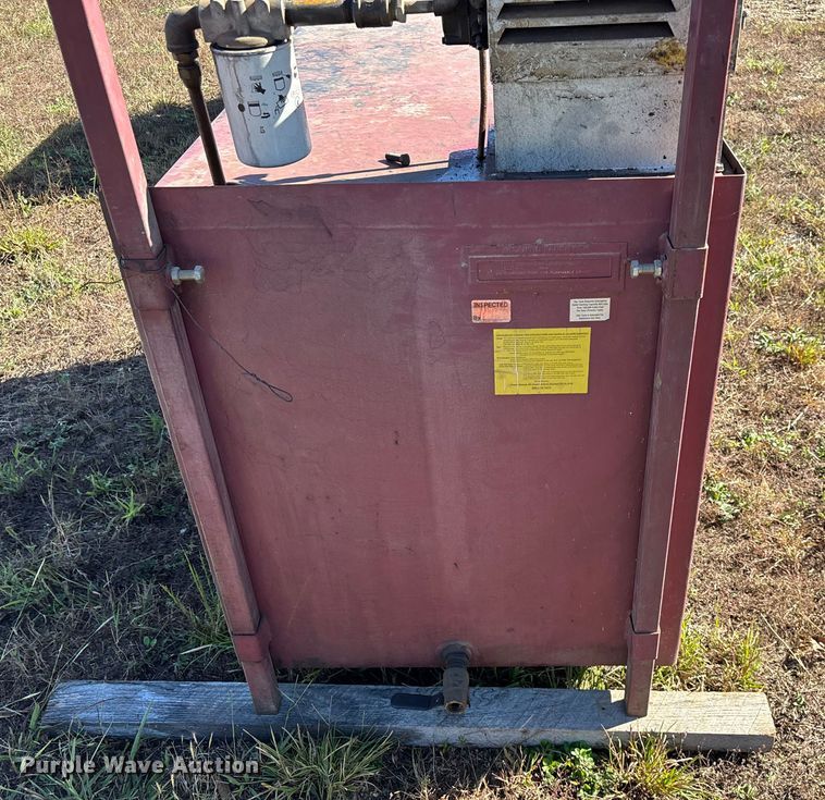 image for item ED2332 Reznor RA235 oil heater