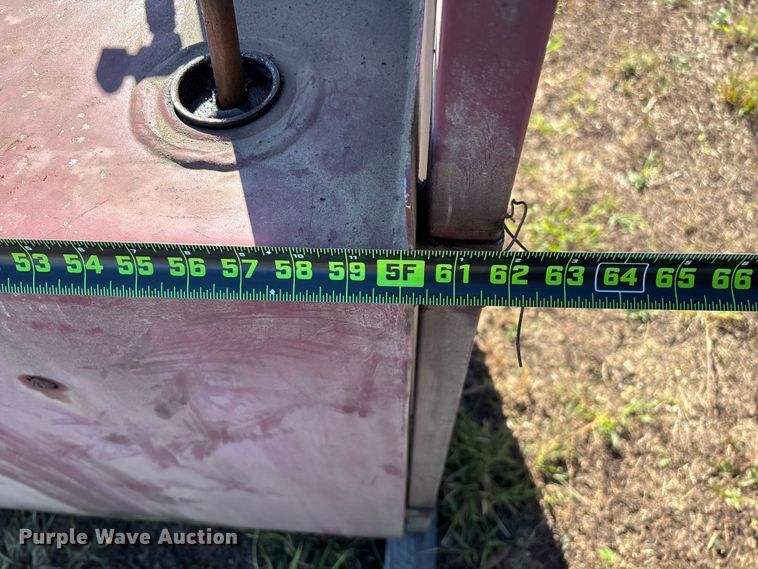 image for item ED2332 Reznor RA235 oil heater