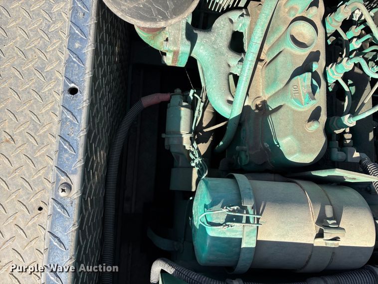 image for item ED2334 1993 Mack MR688P pumper fire truck