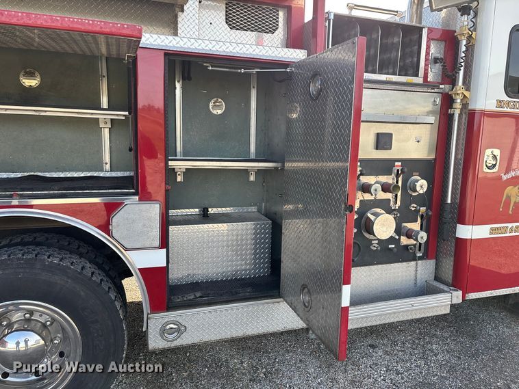 image for item ED2334 1993 Mack MR688P pumper fire truck