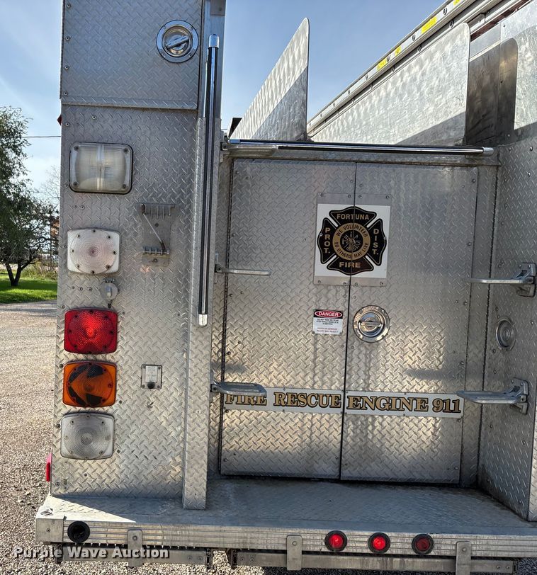 image for item ED2334 1993 Mack MR688P pumper fire truck