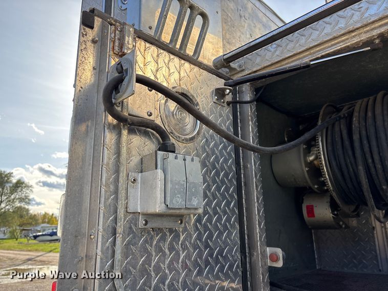 image for item ED2334 1993 Mack MR688P pumper fire truck