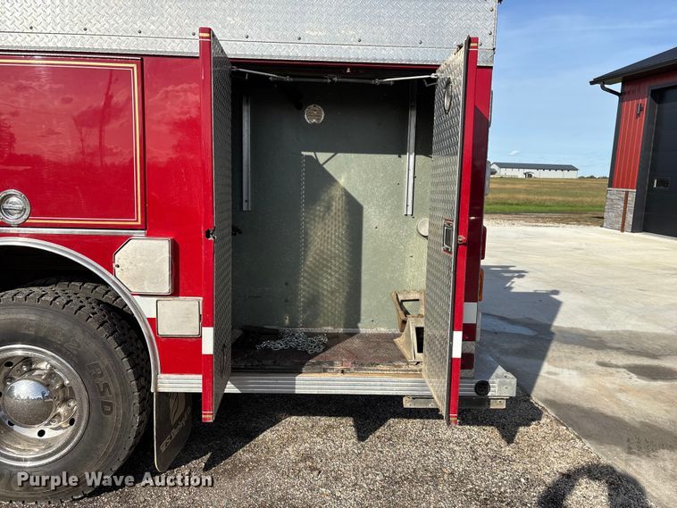 image for item ED2334 1993 Mack MR688P pumper fire truck