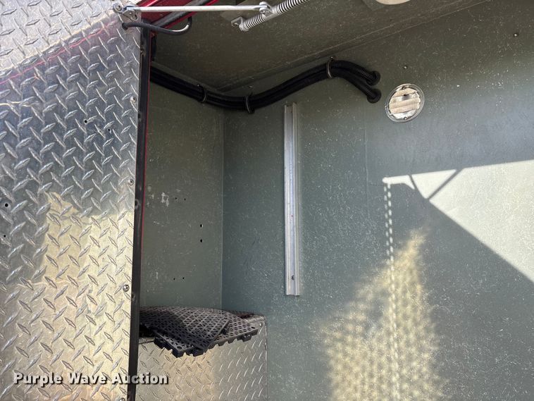 image for item ED2334 1993 Mack MR688P pumper fire truck