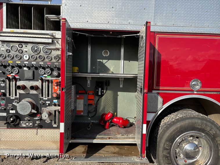 image for item ED2334 1993 Mack MR688P pumper fire truck