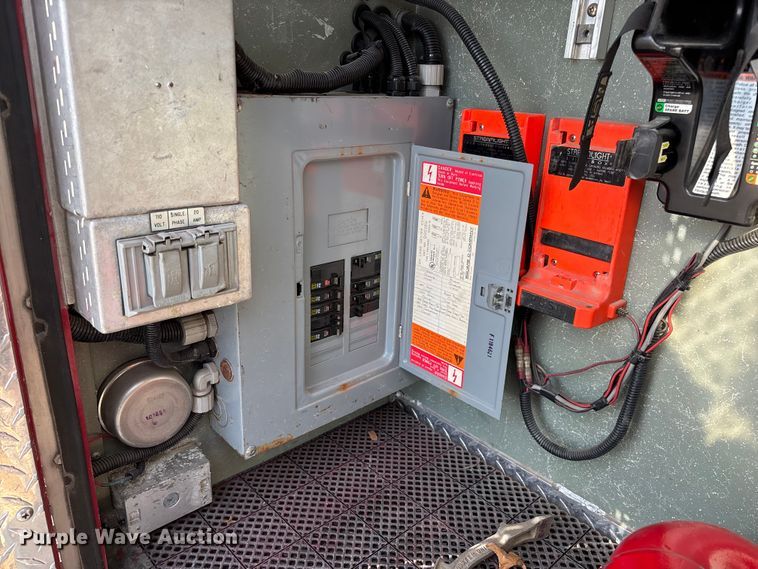 image for item ED2334 1993 Mack MR688P pumper fire truck