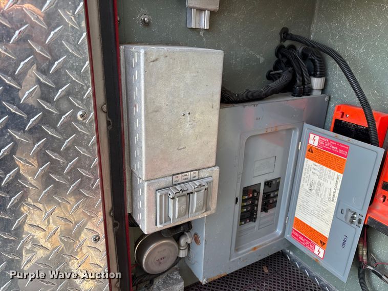 image for item ED2334 1993 Mack MR688P pumper fire truck