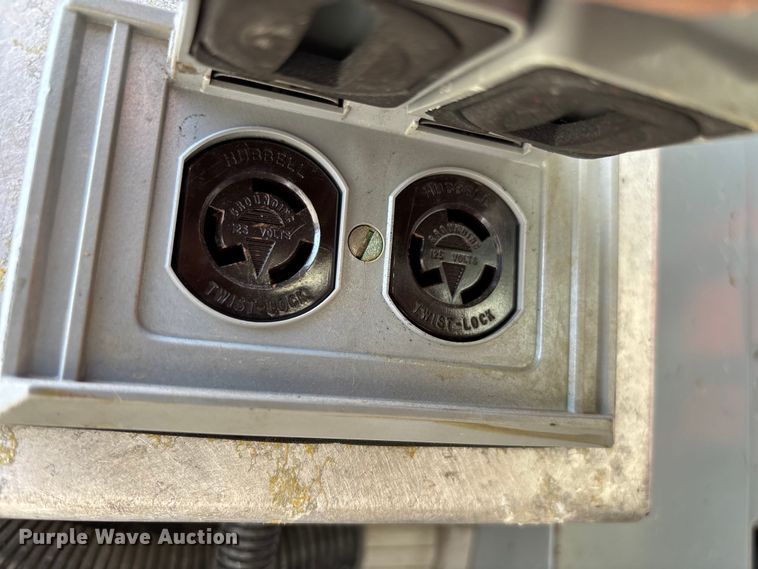 image for item ED2334 1993 Mack MR688P pumper fire truck